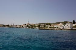 Greece 2022: Spetses Harbor in N. Spetses  -  07.22  -  Greece